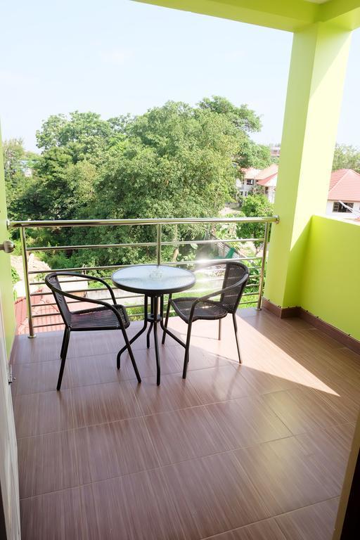 Green House At Trang Guesthouse Экстерьер фото